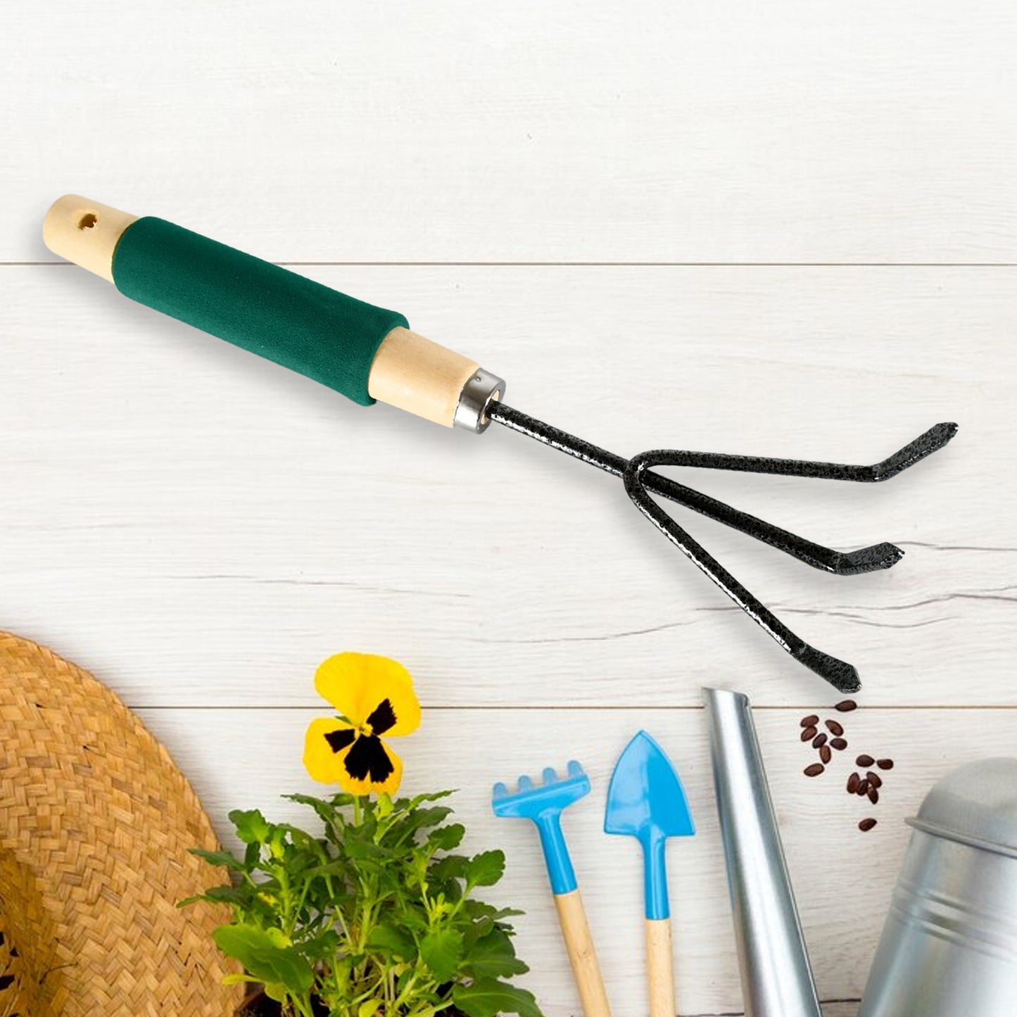 Gardening Tools - Hand Cultivator Trowel Heavy Duty With Ergonomic Wooden Handle For Transplanting And Digging (3 Pcs Set) - Happy Price - Image 4