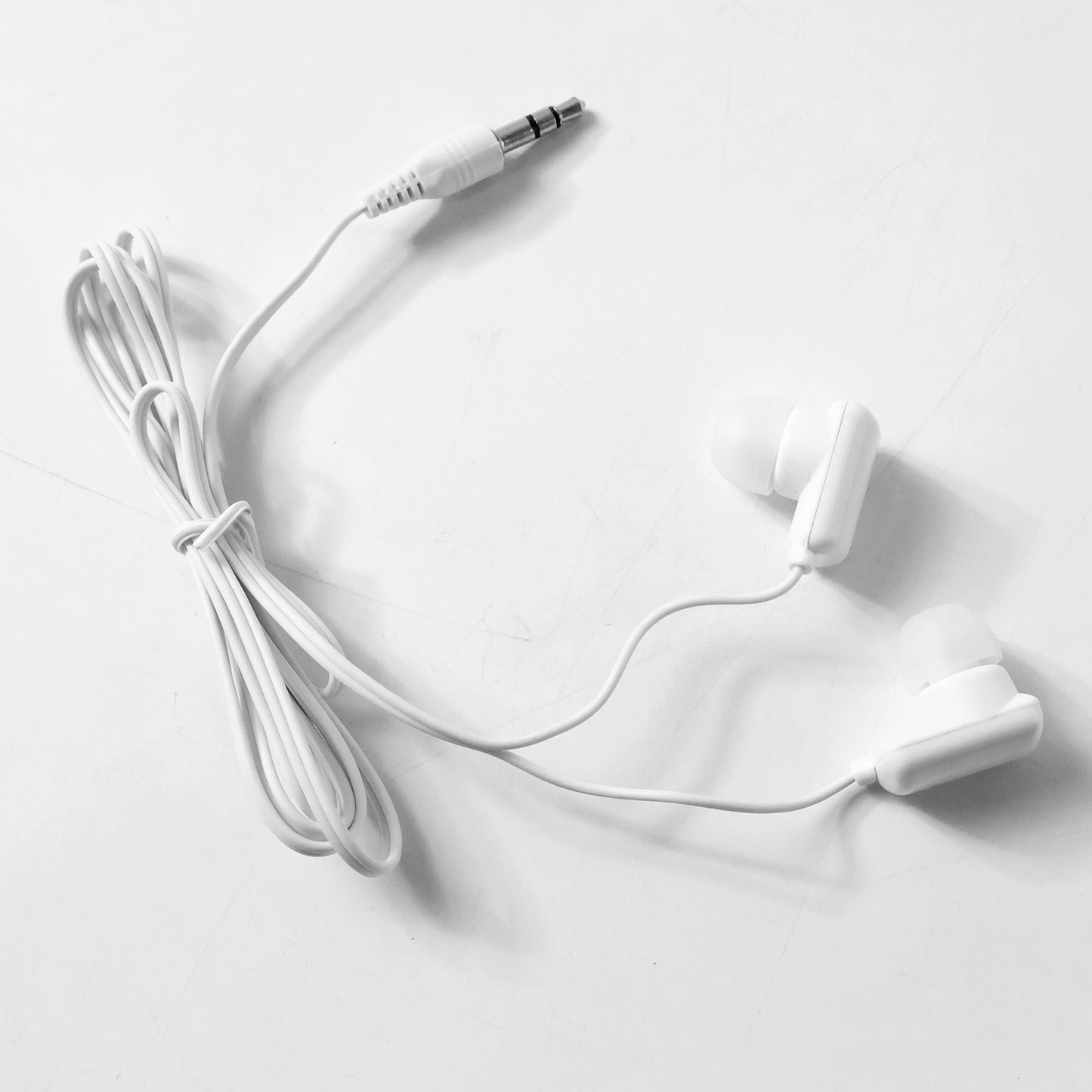 Classic Wired In-Ear Earphones with 3.5mm Jack (1 Pc) - Happy Price - Image 4