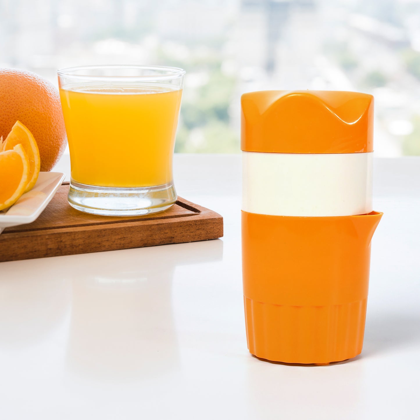 Manual Citrus Juicer for Oranges & Lemons - Handheld Fruit Press - Happy Price - Image 4