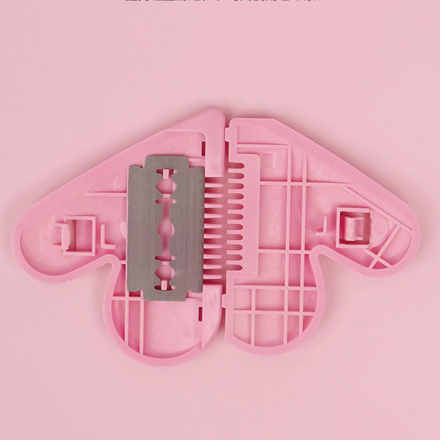 Heart Shape Plastic Hair Cutting Scissors For Baby Girls Lightweight Portable Hair Thinning Doubleedge Stainless Steel Convenient For Hair Cutting For Hair Thinning (1 Pc ) - Happy Price - Image 6