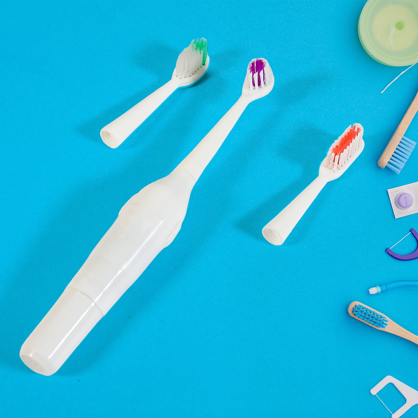 Electric Toothbrush For Adults And Teens Electric Toothbrush Battery Operated Deep Cleansing Toothbrush With Extra Brush Heads (Battery Not Included) - Happy Price - Image 5