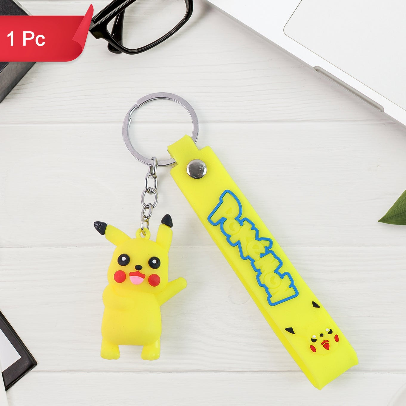 Cute Cartoon Silicone 3d Key Chain With Metal Hook  Strap (Pack Of 1) - Happy Price - Image 1