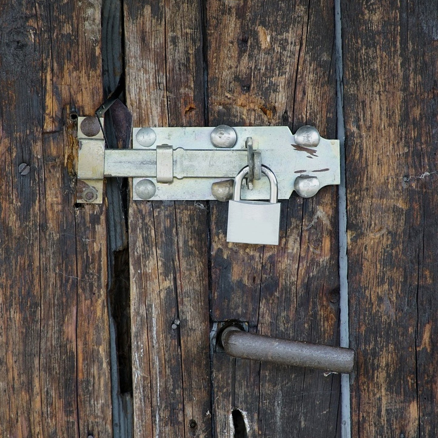 Multipurpose Solid 6 Keys Padlock 60 Mm  1 Pc) - Happy Price - Image 3