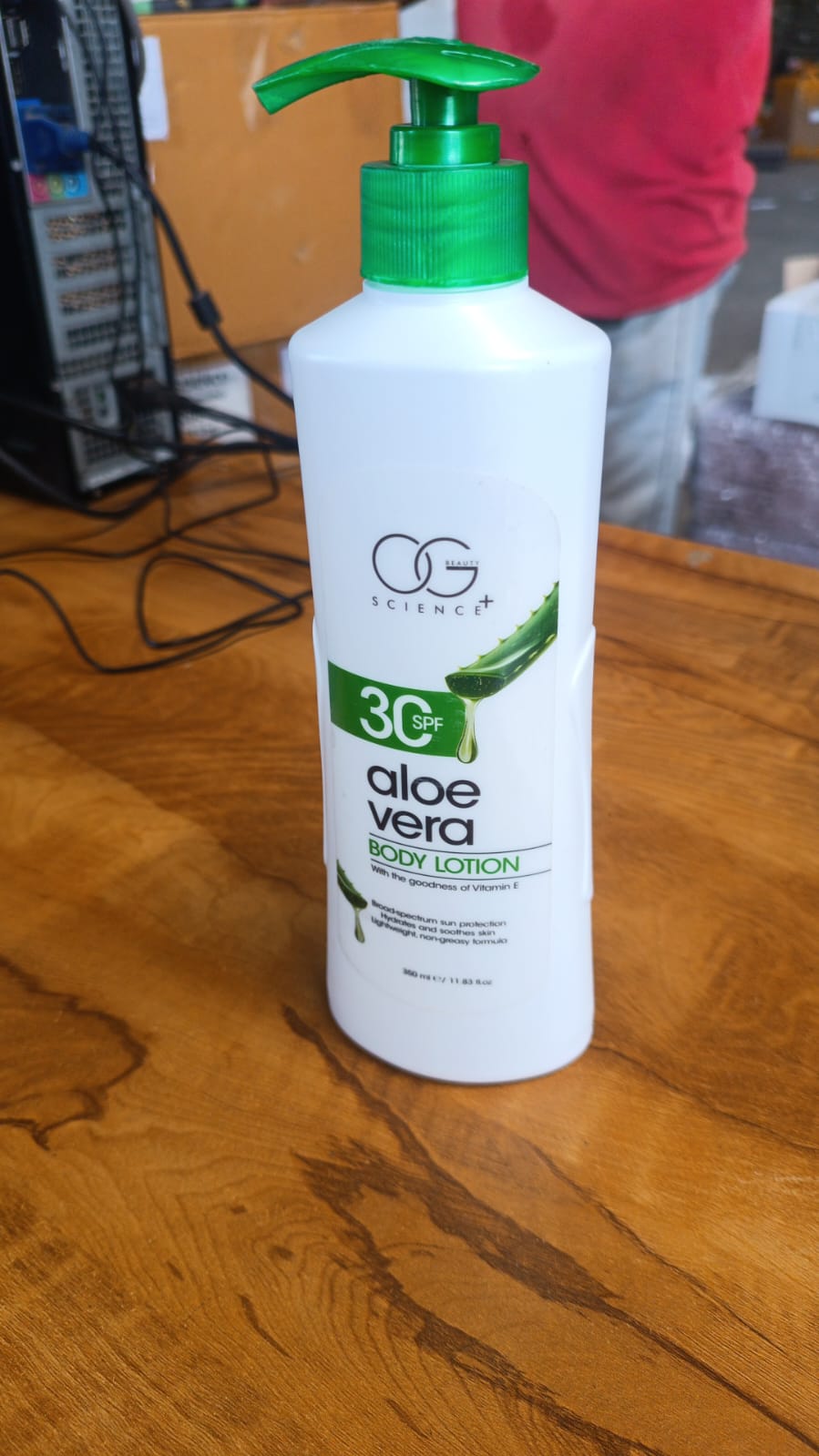 Aloe Vera Body Lotion with SPF 30 - 350 ML Hydrating & Soothing Formula - Happy Price - Image 7