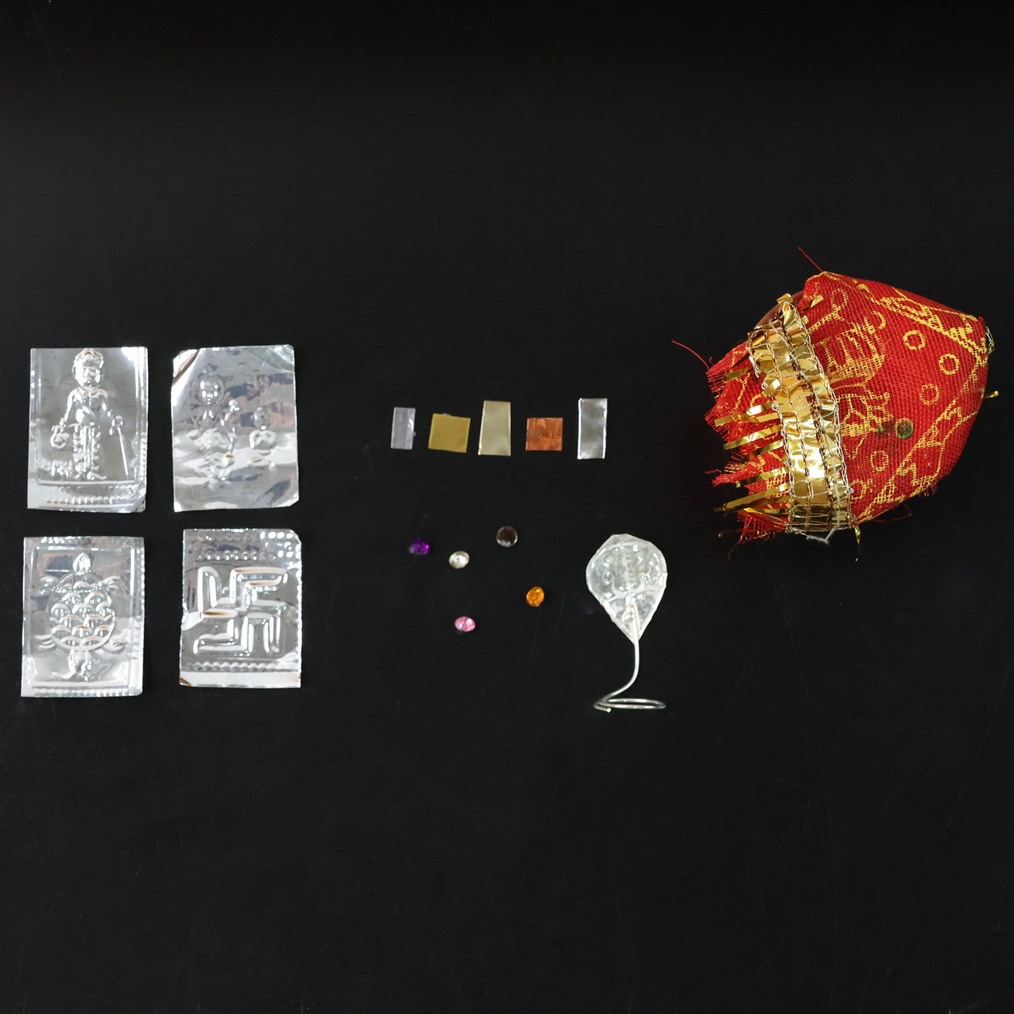 Decorative Vastu Kalash Pooja Set - Copper-Style Mini Kalash with Sacred Tokens (1 Set) - Happy Price - Image 5